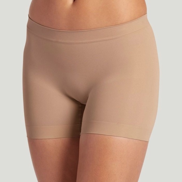 Jockey Skimmies 5” Slipshorts. - Picture 1 of 6